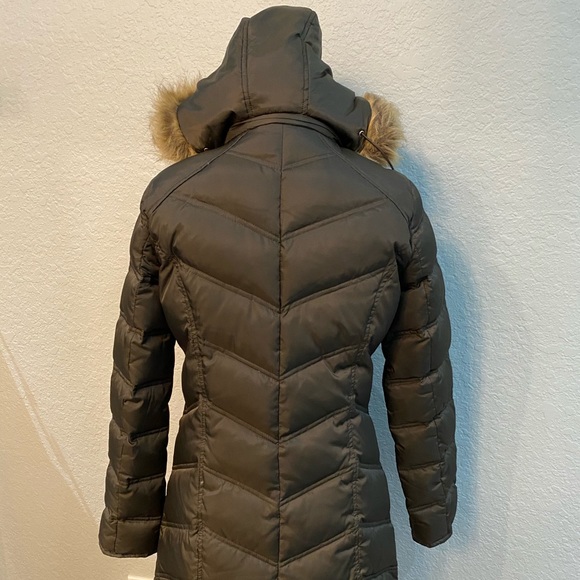 Kenneth Cole puffy jacket - Picture 4 of 5